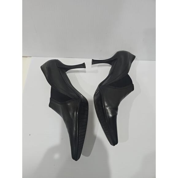 Stuart Weitzman Black Leather Heel Shoe Booties Sz. 9.5 /40 - Picture 6 of 10